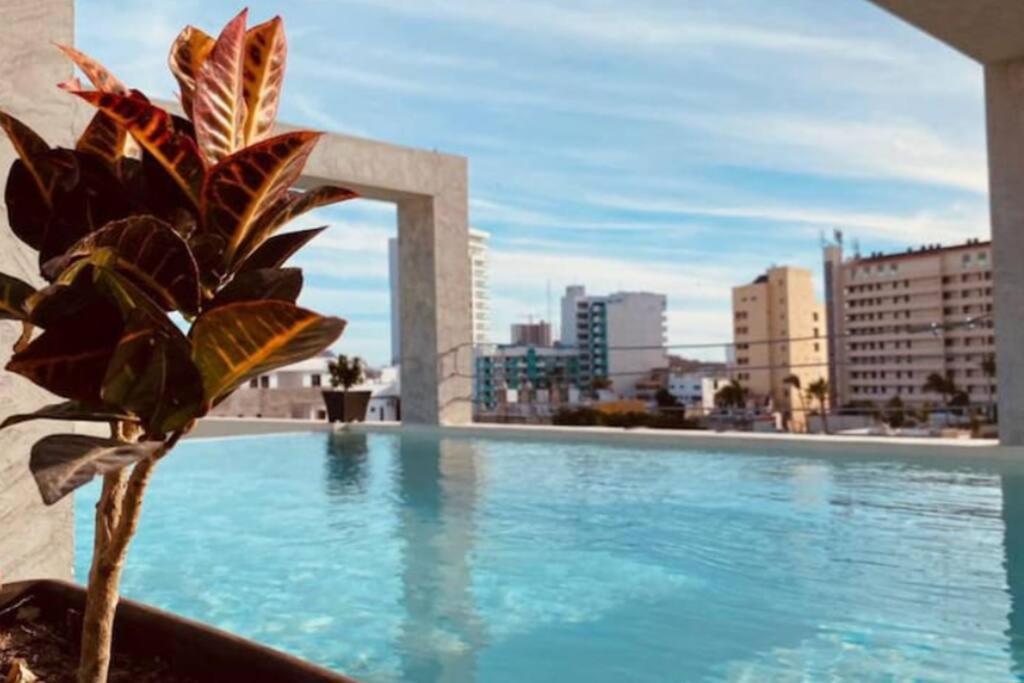 Soho 15 A Una Cuadra Del Malecon Y Playa มาซาตลัน ภายนอก รูปภาพ